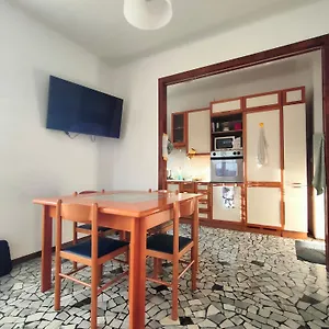 https://lavanda-house.hotelinveneto.com